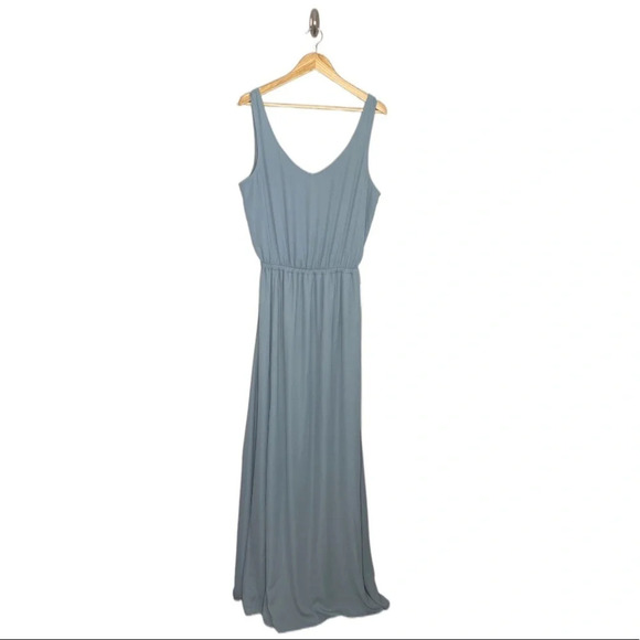 ✨NWT Show Me Your Mumu Silver Sage Crisp Blue Kendall Maxi Dress Gown Size Large - Picture 2 of 9